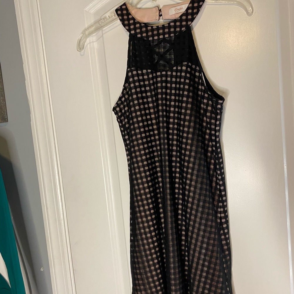 Dress - Picture 3 of 4